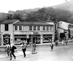 Beachwood Canyon Stores 1956